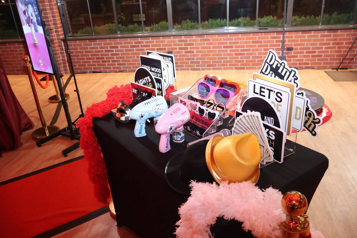 photo-booth-rentals-in-ann-arbor-michigan (23)