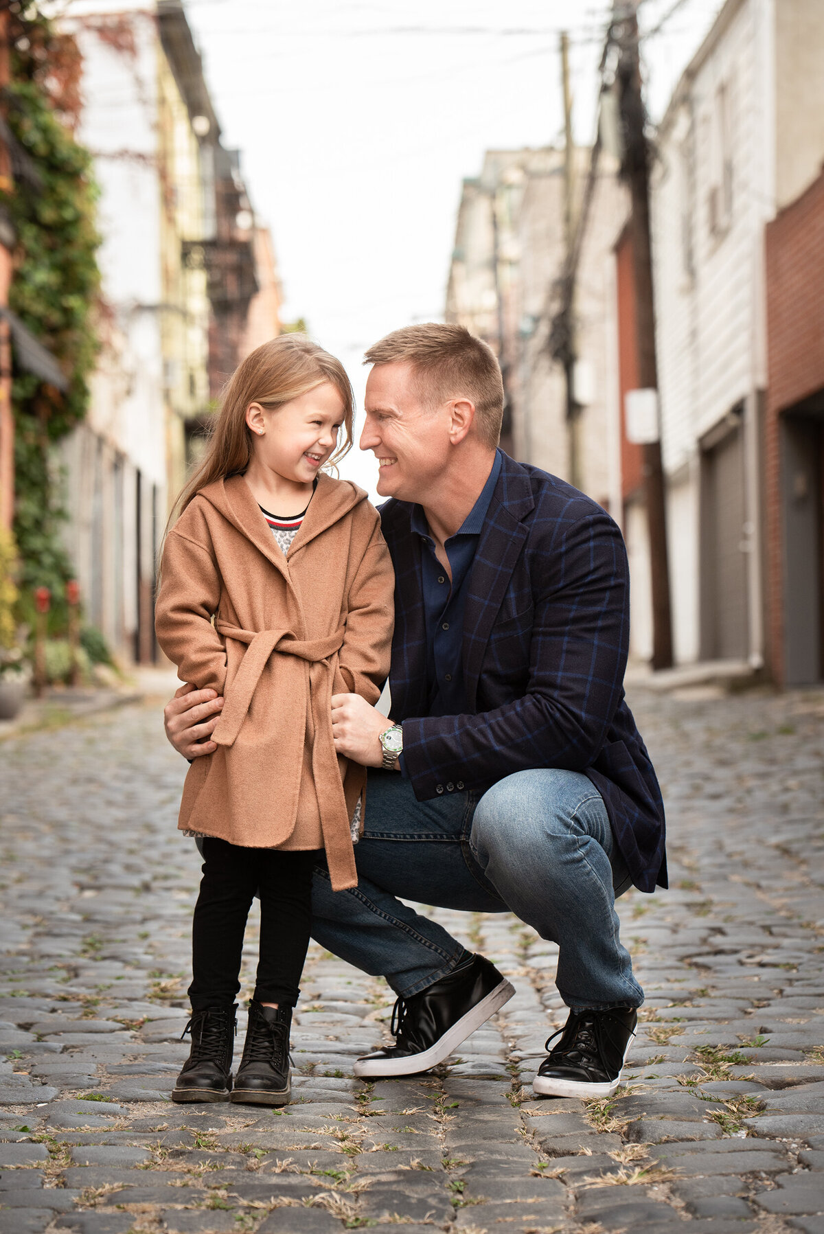 Father Daughter Family, Hoboken New Jersey Family Photographer, family pictures, lifestyle pictures, New Jersey, cobblestone street pictures, city life pictures, daddy daughter pictures, natural life pictures