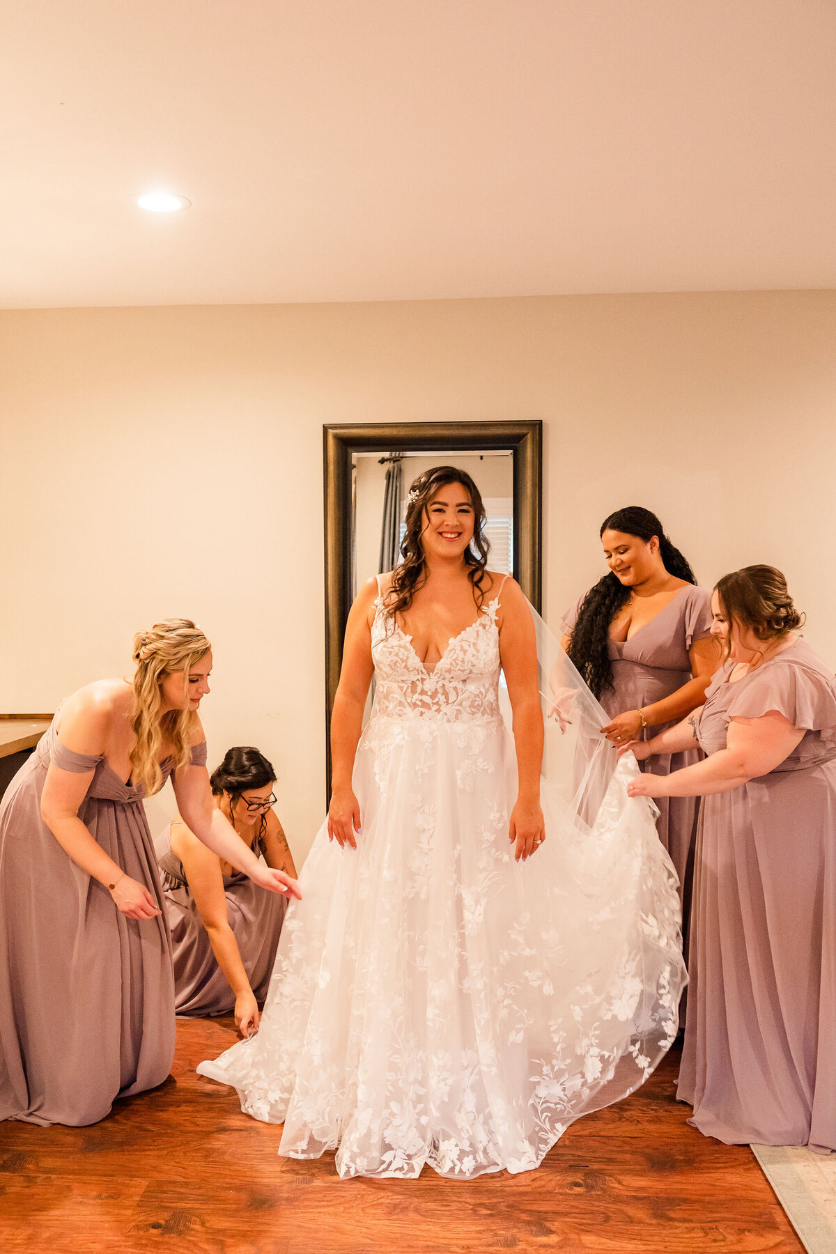 HGP-AllisonandMike-GettingReady(55of124)
