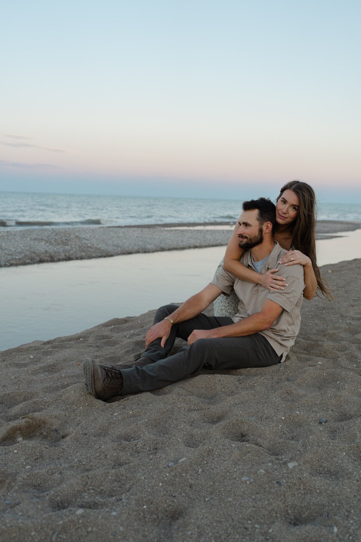 Engagement-Photos-Lake-Michigan-Milwaukee-7