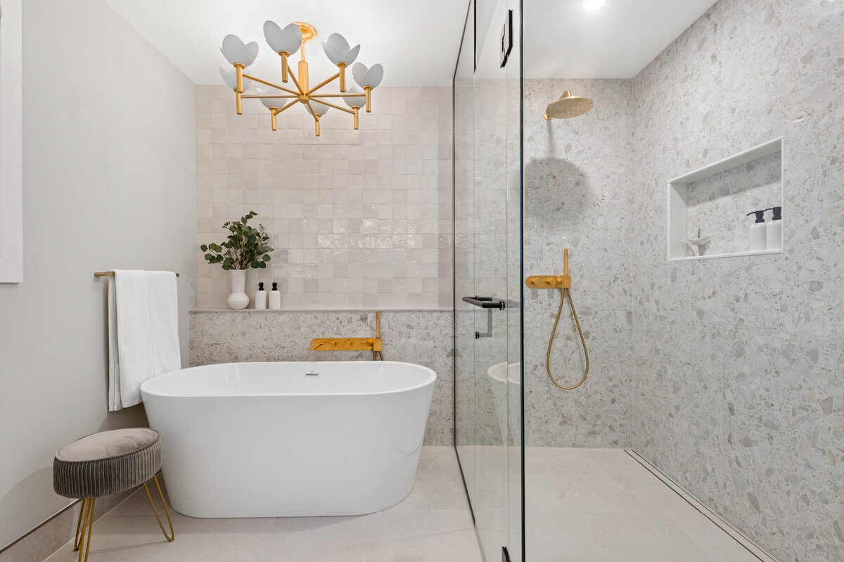 final image of our botanical luxe ensuite bathroom design project