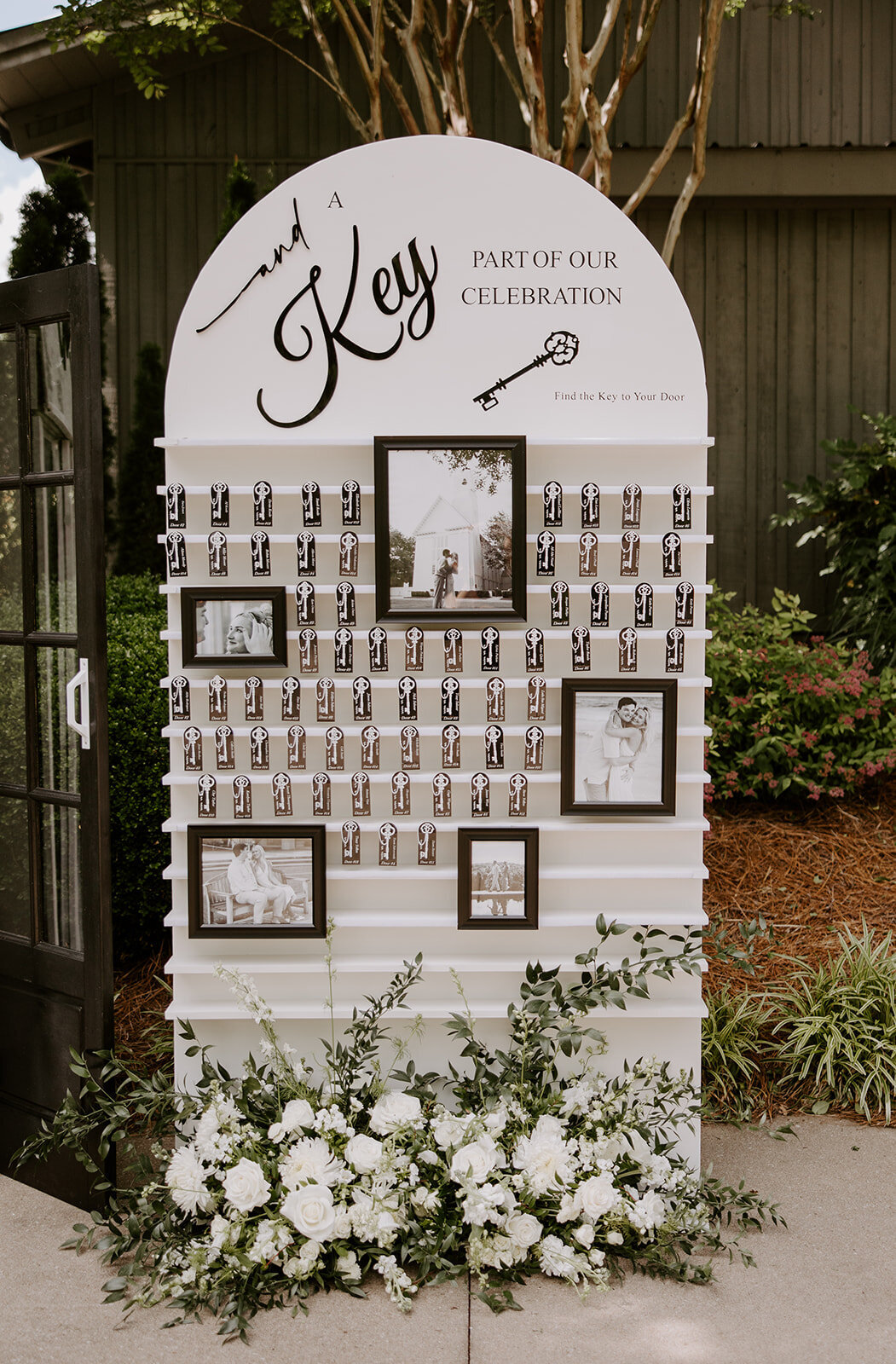 white-wedding-florals-00005