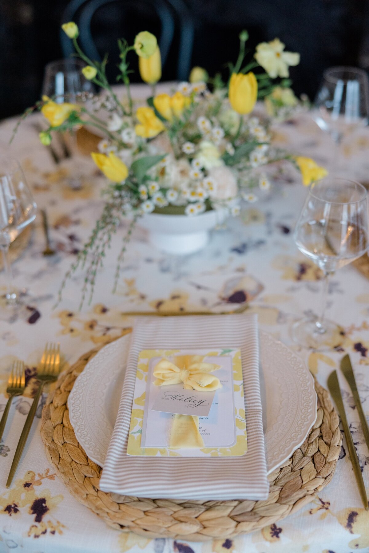 spring-wedding-place-setting-5