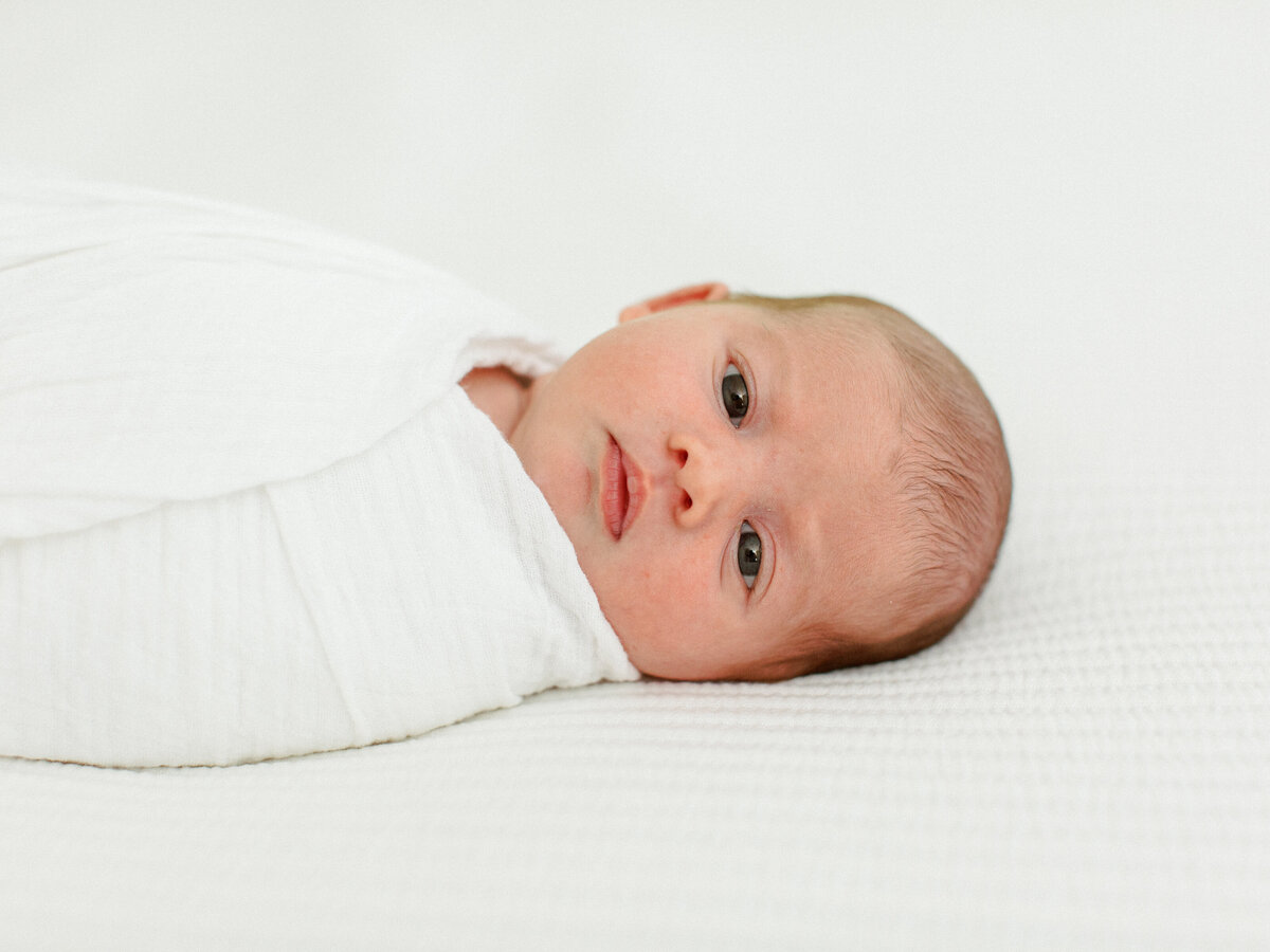 richmond-natural-newborn-photos-at-home-amy-nicole-photography-0191