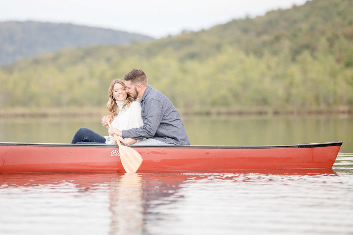Rachel-Elise-Photography-Syracuse-New-York-Engagement-Shoot-Labrador-Hallow-30