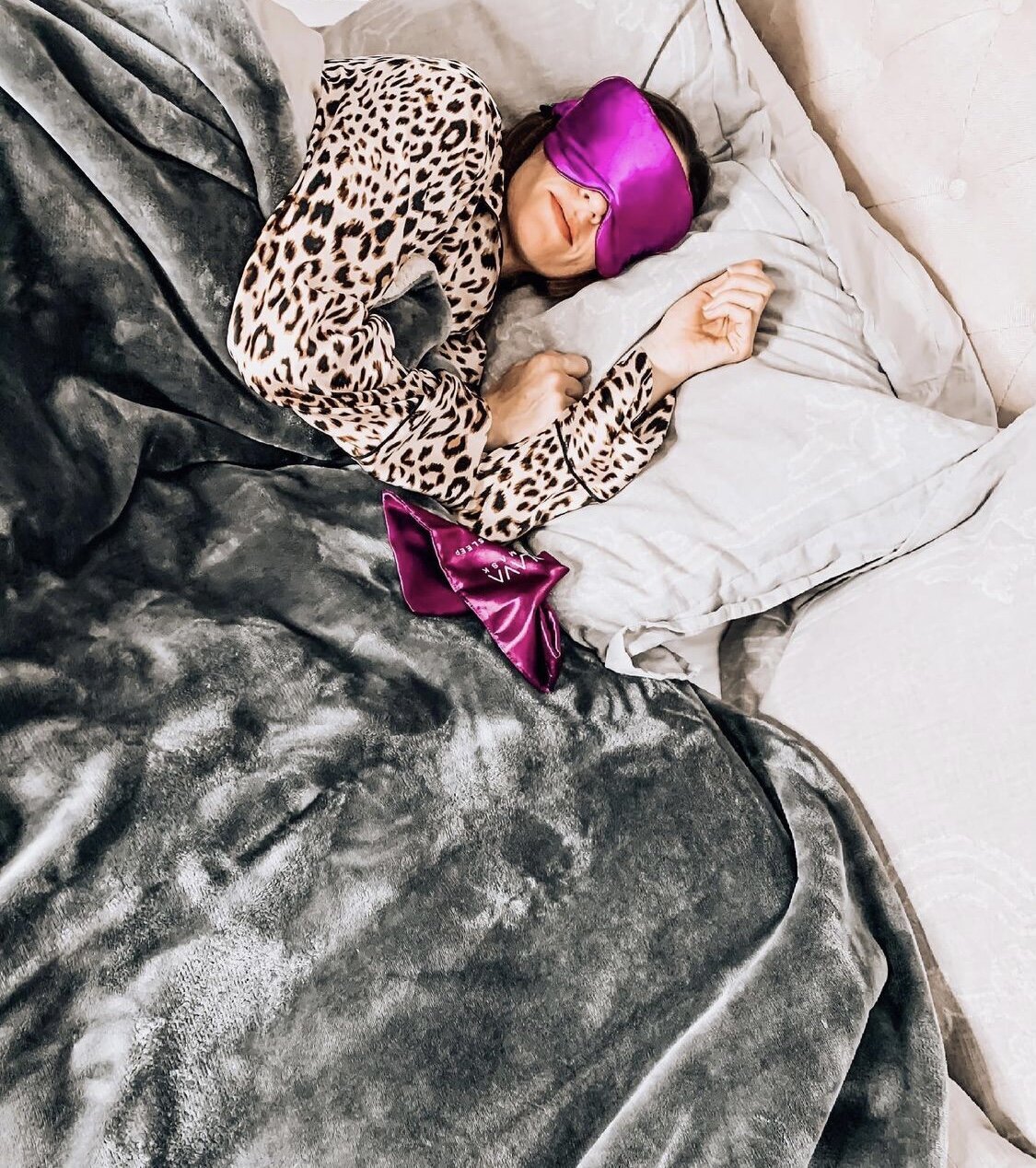 Nolava Sleep Mask Collab by AMALYN @amalynstyle and @amalynsocial 