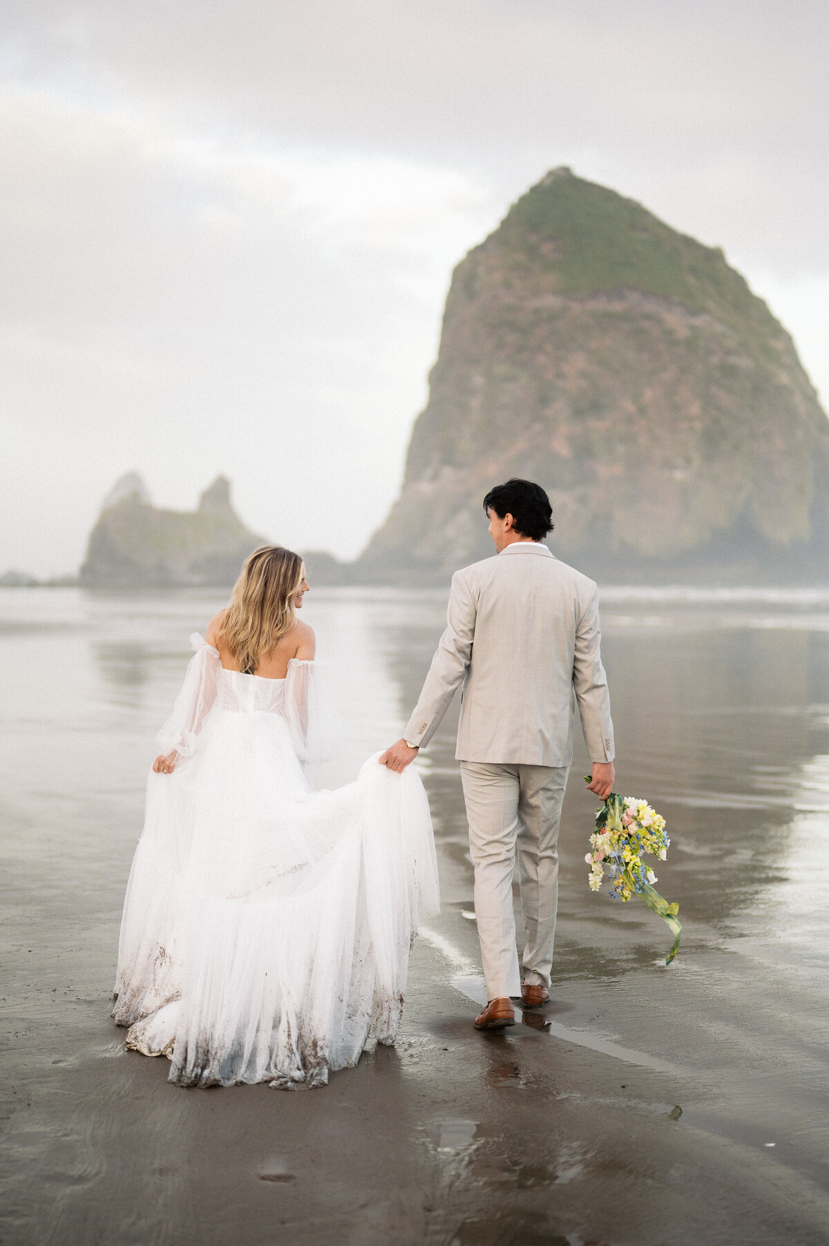 oregon-elopement-photographer-10