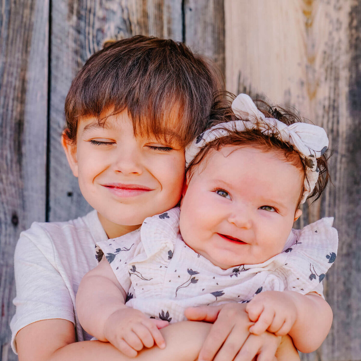 denver family photography - big brother holding sister