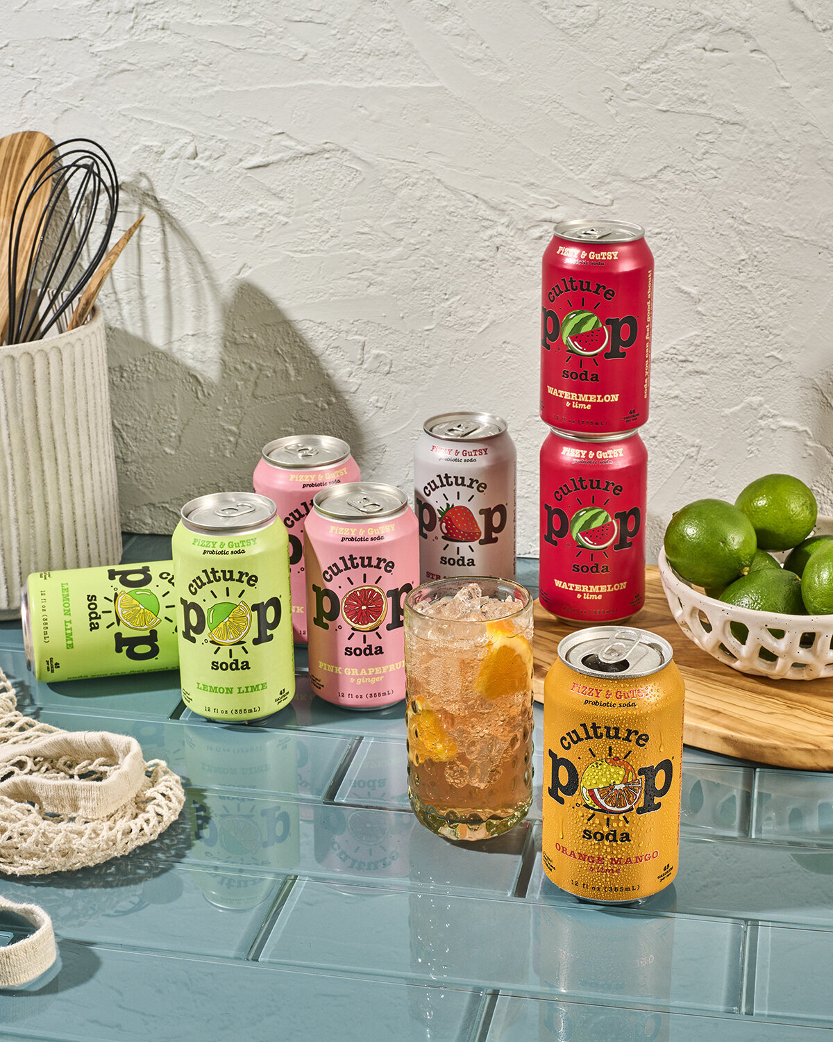 los-angeles-beverage-photographer-lindsay-kreighbaum-culture-pop-lifestyle-summer-campaign-canned-prebiotic-soda-8