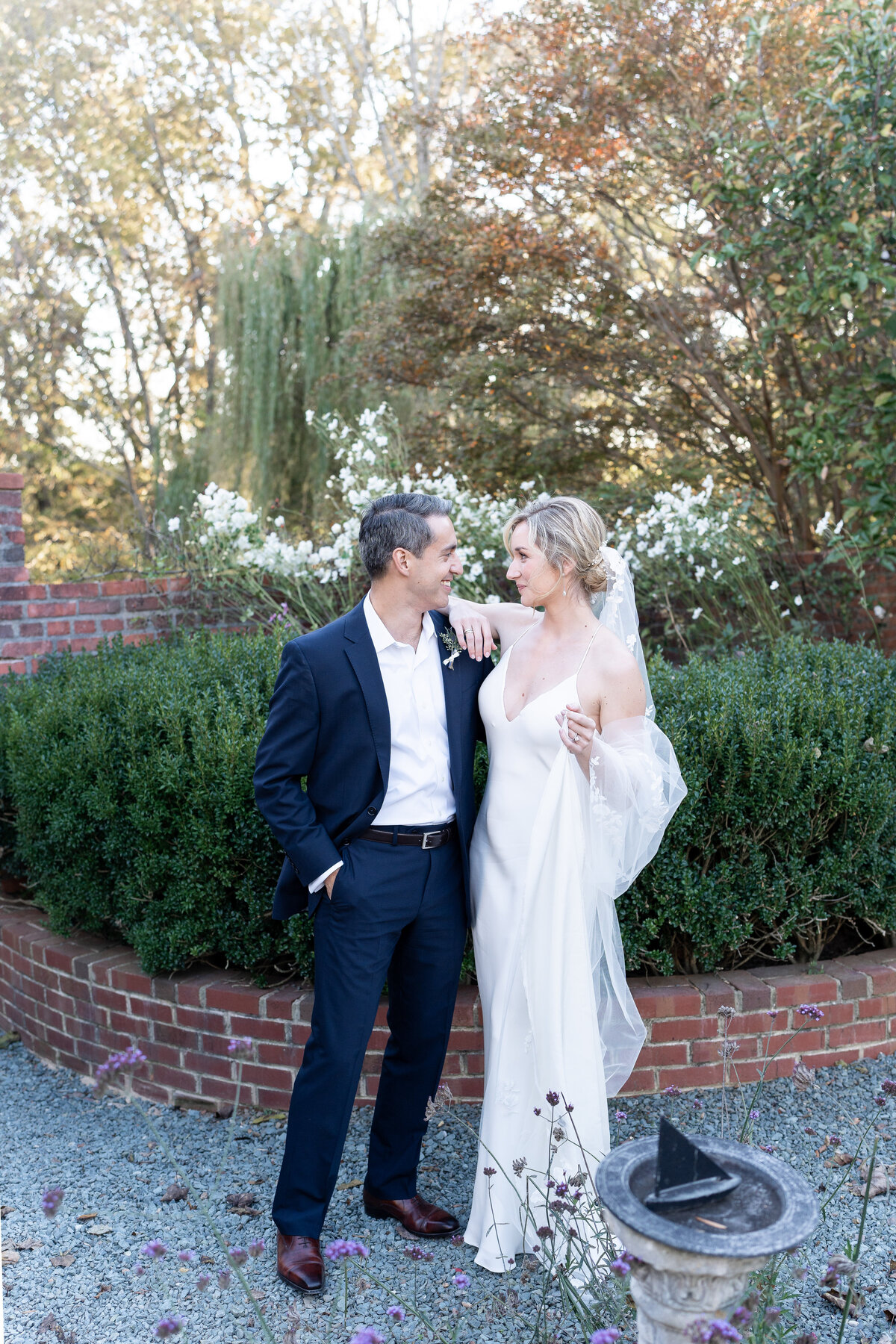 Hannah Malloy Virginia Wedding Portrait Family Photographer-720