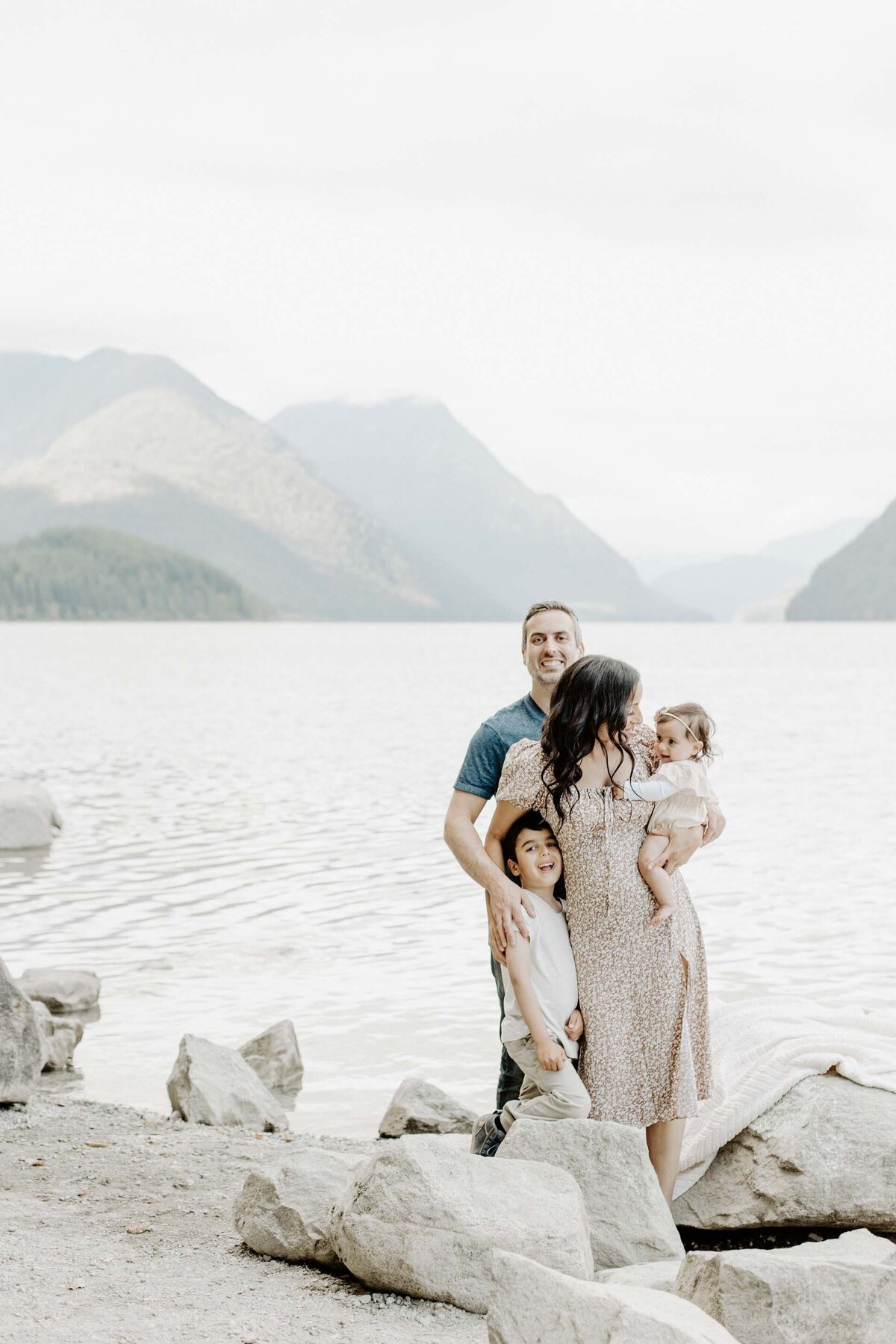 vancouver-outdoor-family-photography-session-marta-marta-photography-55