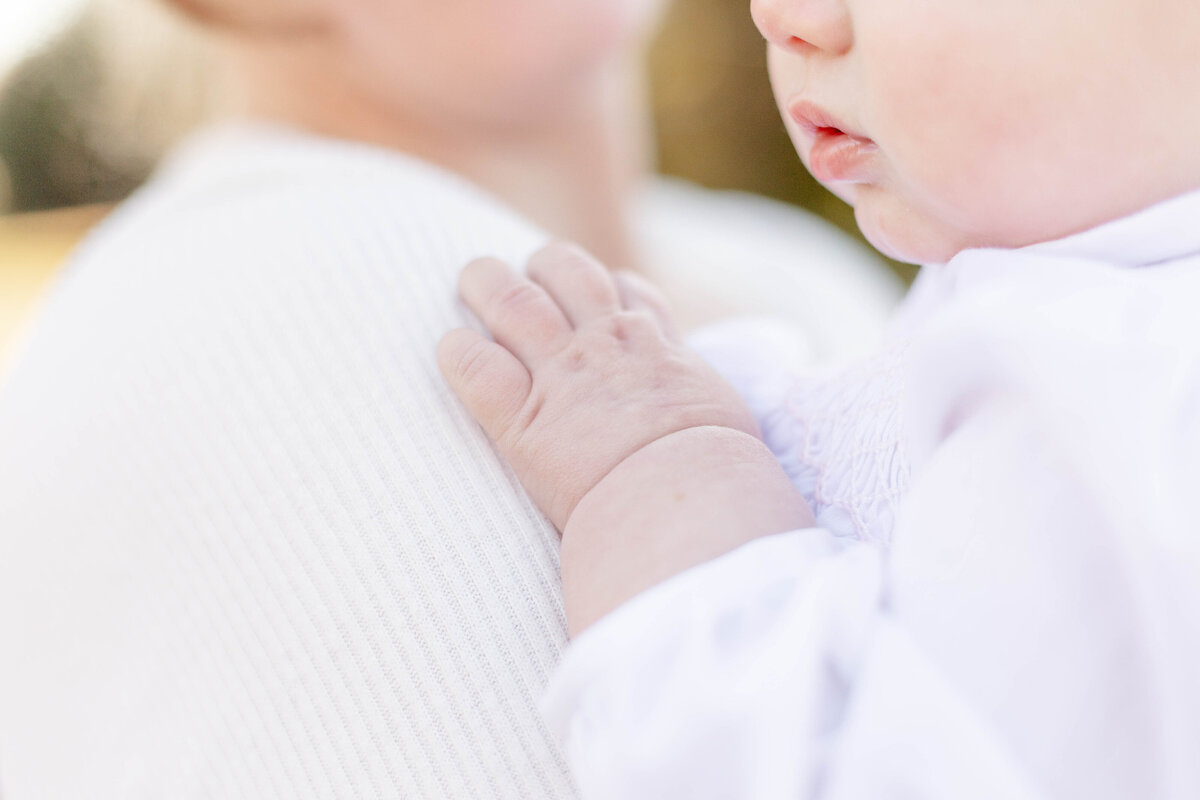 WinterFamilyPhotoSession2023-BabyLaney51