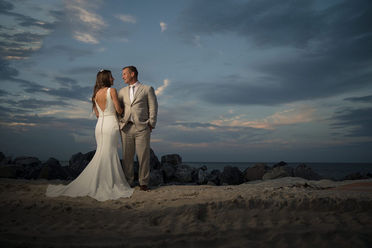 st-augustine-beach-elopement-couple-portrait-at-sunset