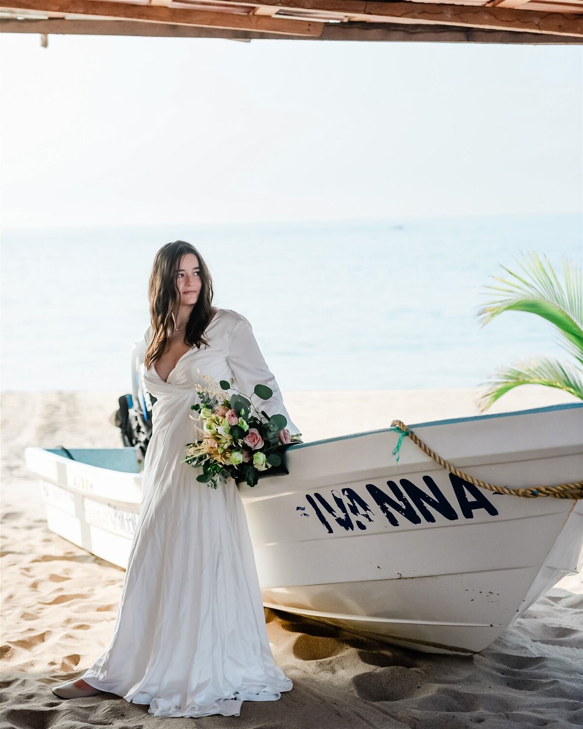 Oaxaca-Pacific-Coast-Luxury-Beach-Elopement-Experience-Soul-and-Sky-Weddings-2