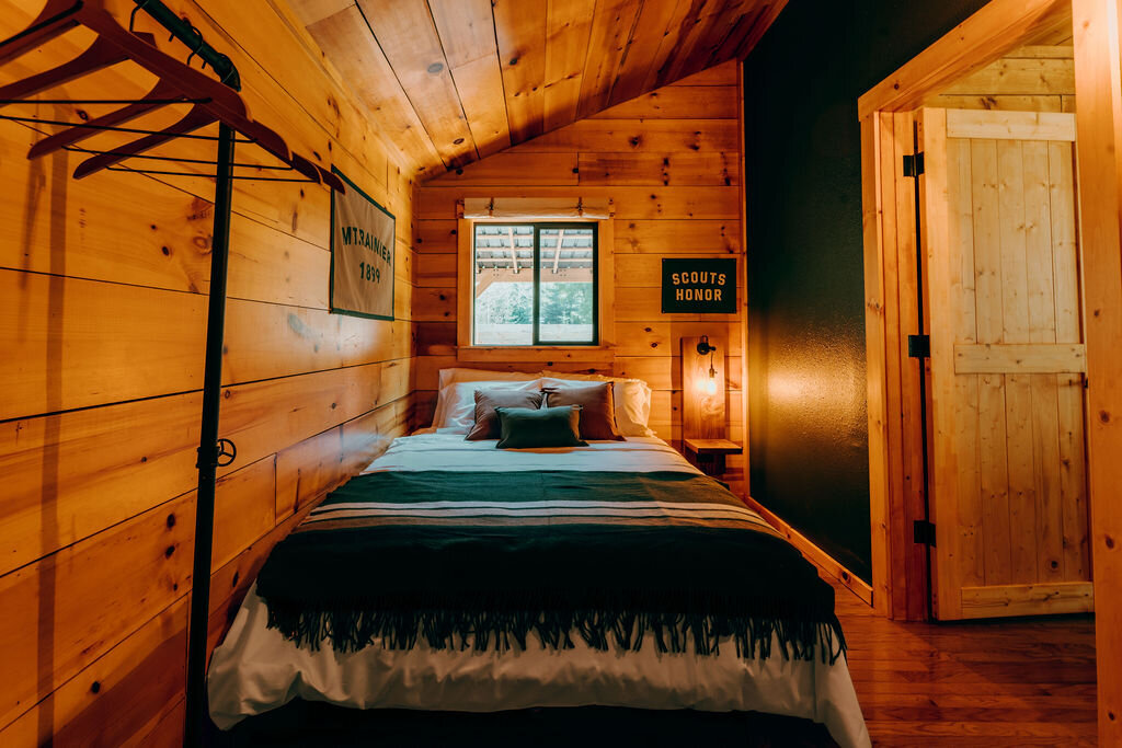 ro_bedroom