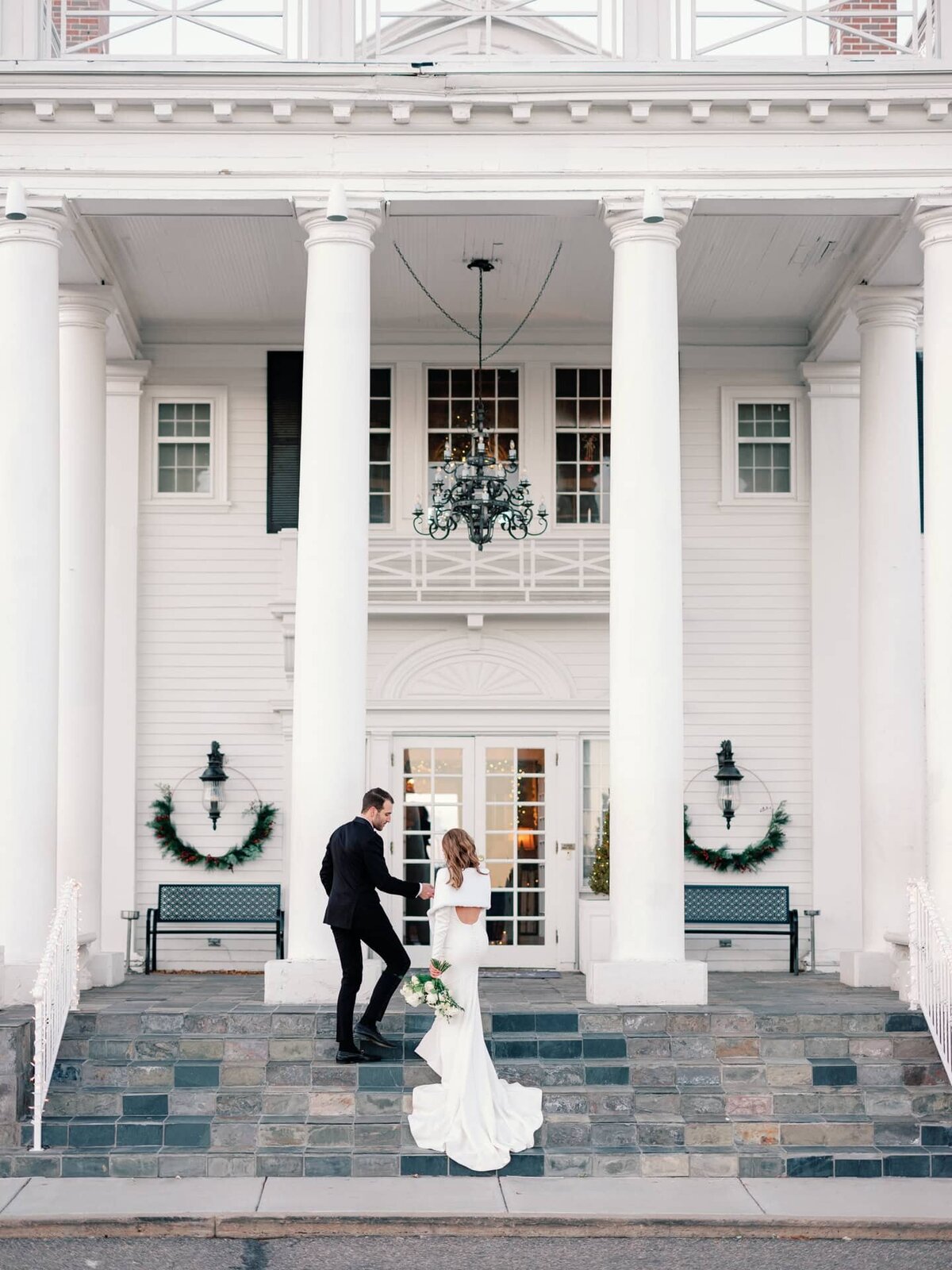 Rocky mountains wedding at The Manor House in Colorado