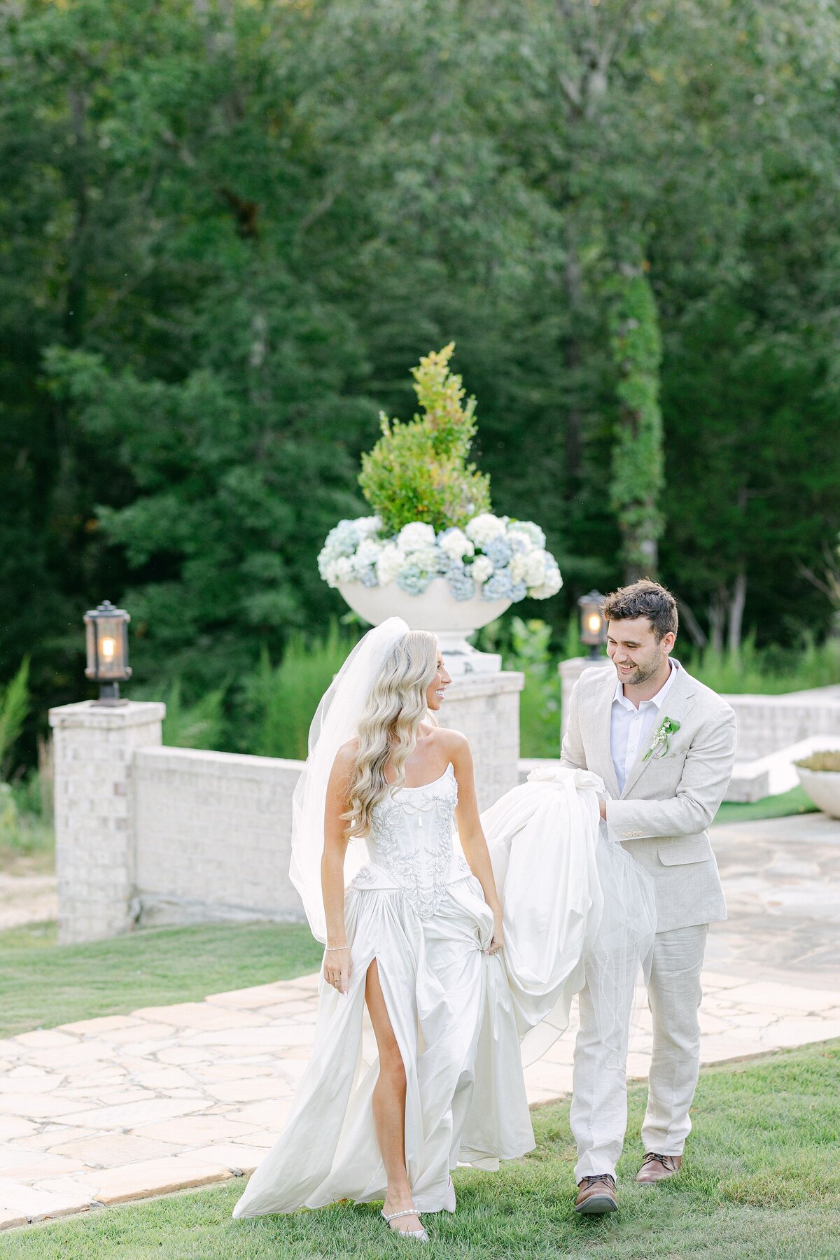 Danclay-Farms-Wedding-Invitations-5