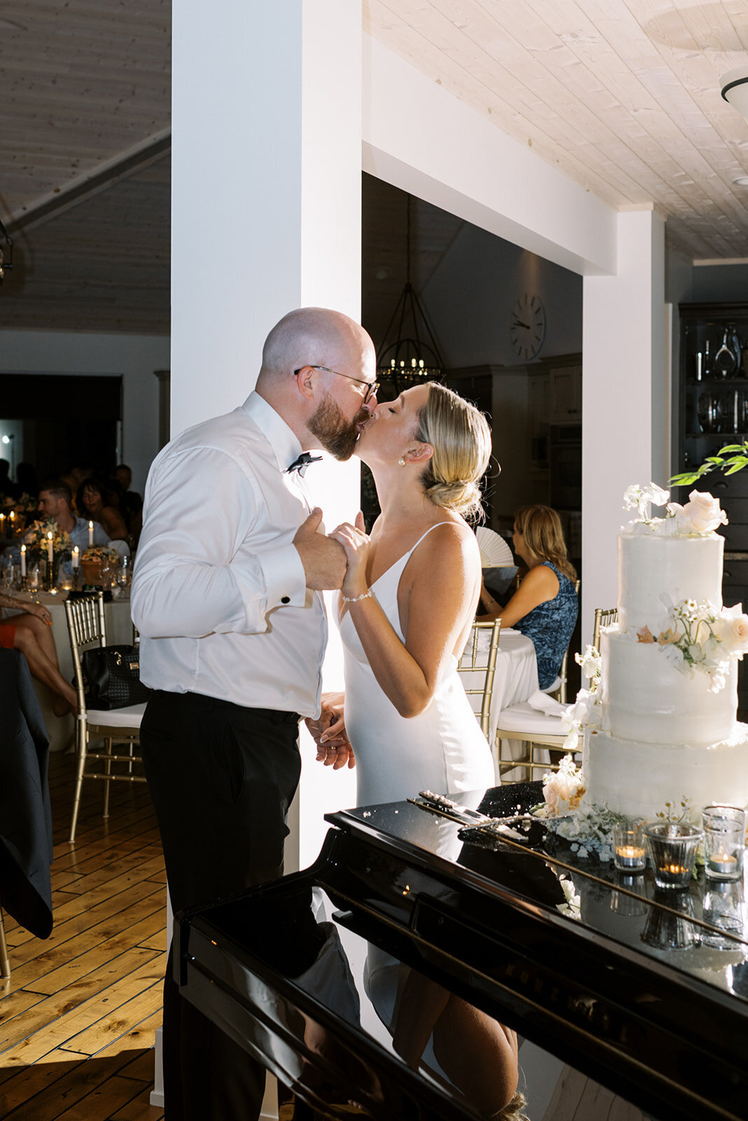 minted-photography-okanagan-kelowna-destination-wedding-photographer-wedding-kelowna-estate-wedding-madison-and-brandon-118