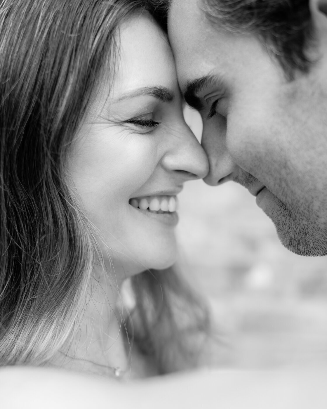 Elizabeth-Connor-Engagement-Portraits-Erin-Belles-Photography-2024-29