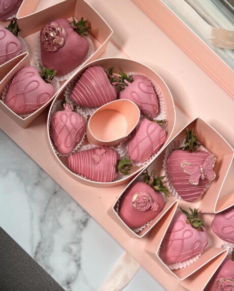 mothers-day-luxury-dessert-box