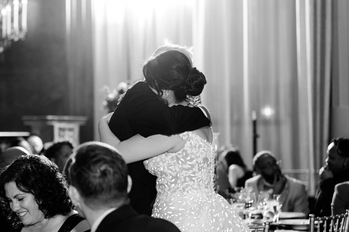 intercontinental-hotel-chicago-wedding-downtown-loft-049