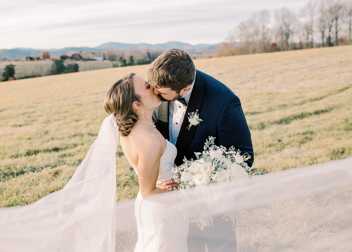 Renback-Barn-Northern-Virginia-Wedding-Photographer-3