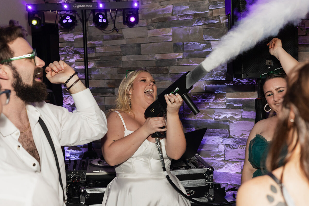 Kailey & Robert Full Wedding Gallery-096