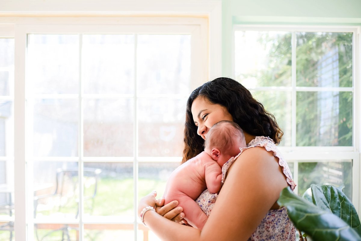 cornelius-newborn-lifestyle-photographer