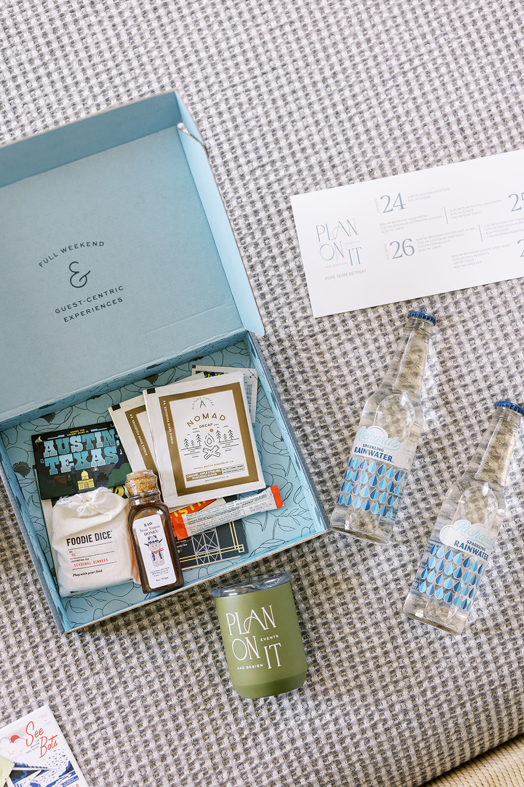 Welcome Box 007