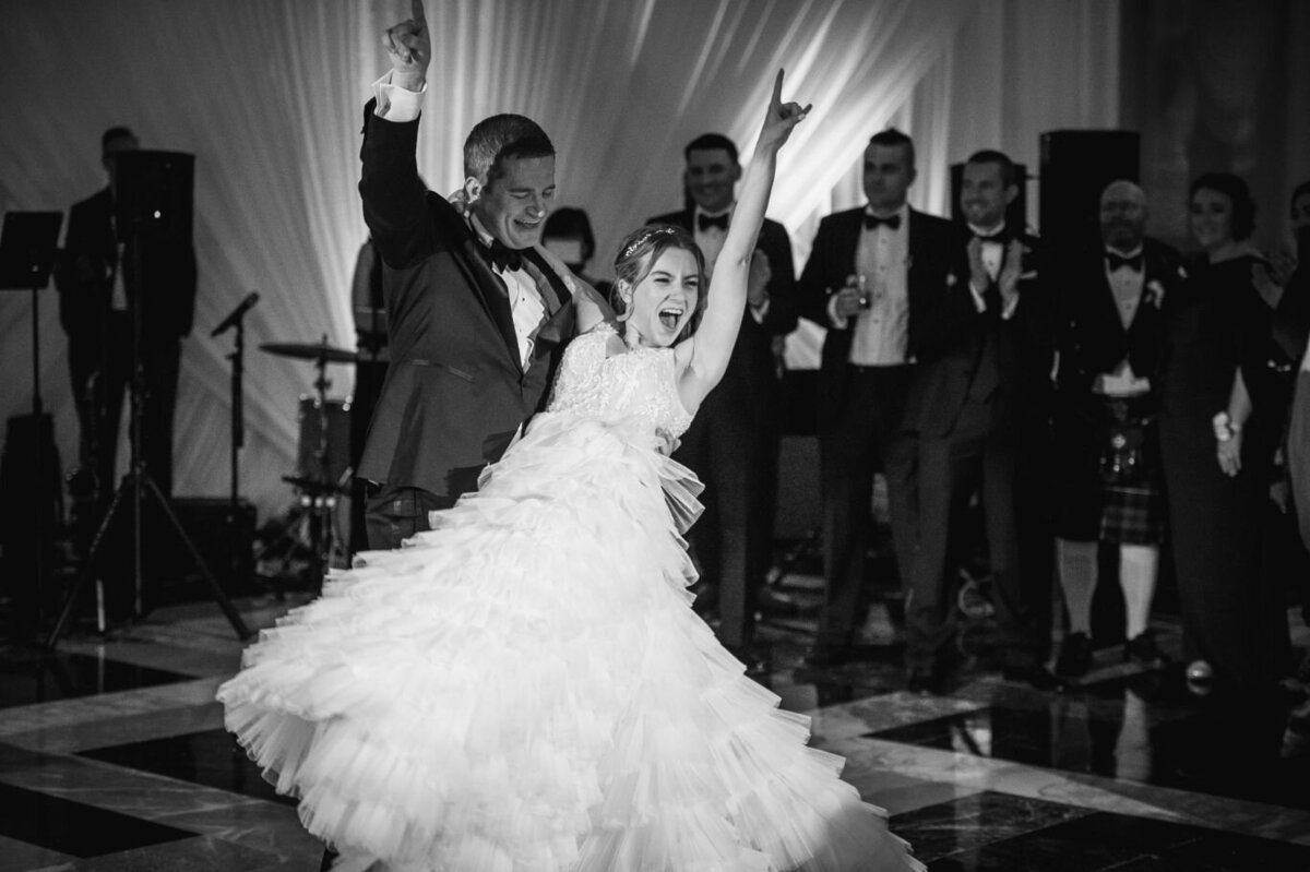 curtis-atrium-wedding-60