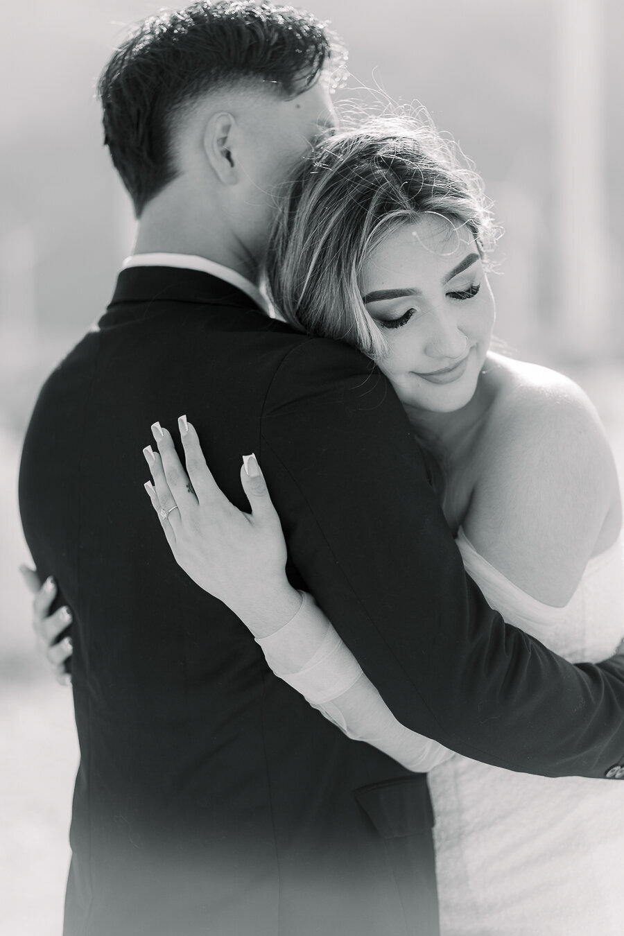 palm-springs-windmills-engagement-photo-session-brenda-nunez-photography-23