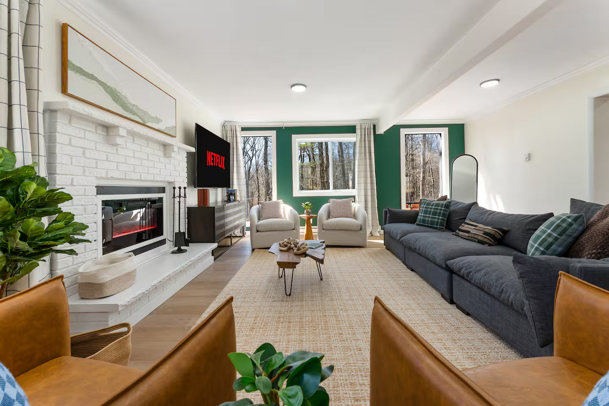 Poconos-Airbnb_Living-Room-Design-2