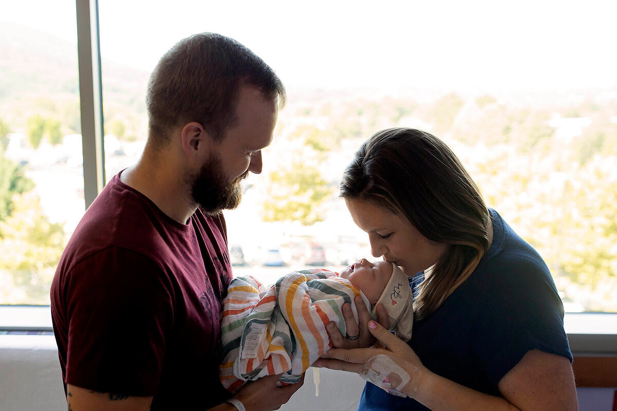 fresh 48 newborn photographer charlottesville va