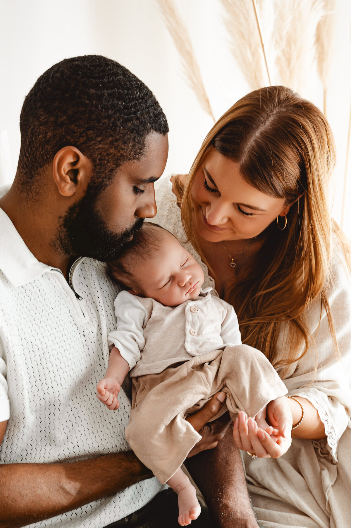 Leon-Newbornbilder_Roschana-Fotografie (73)