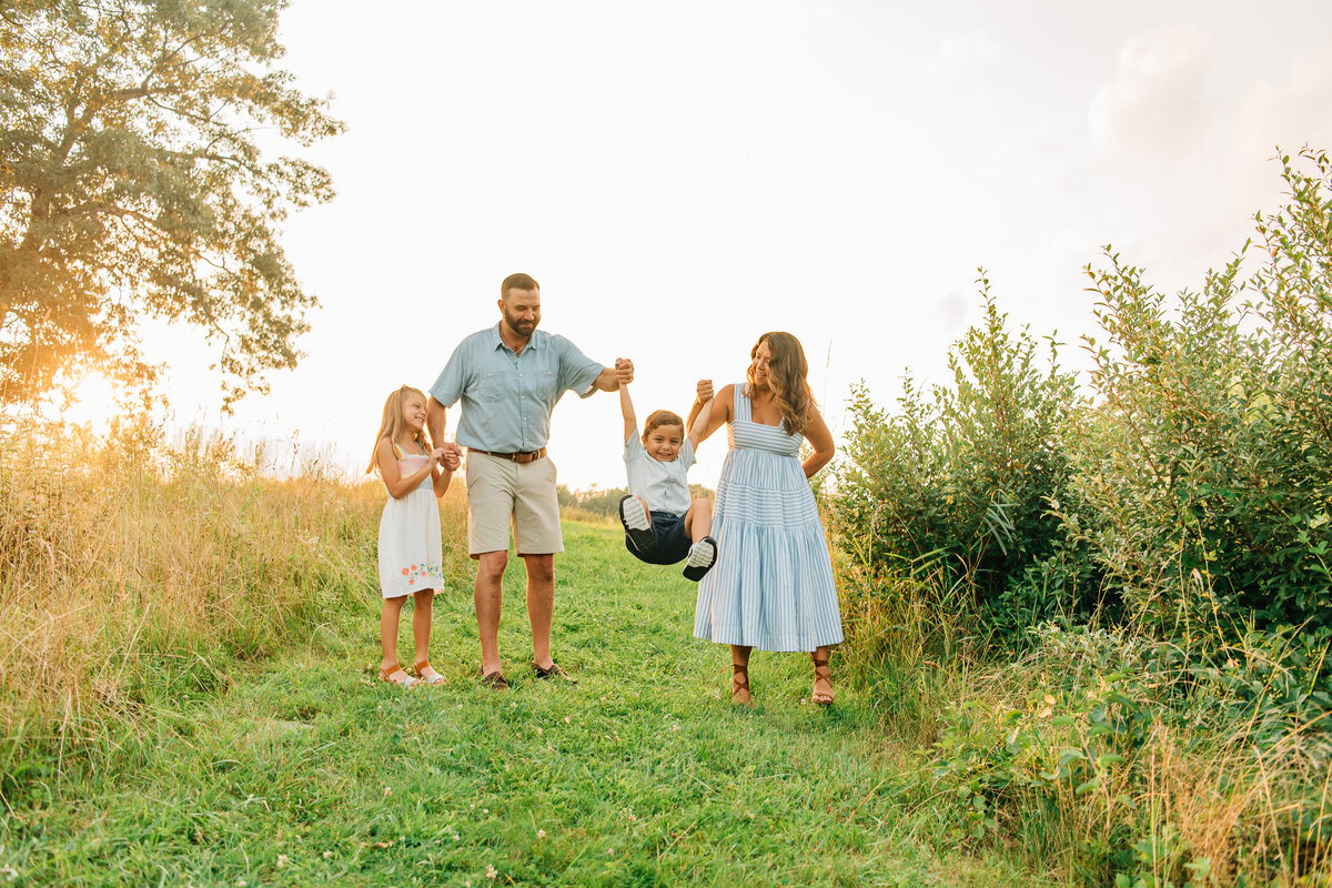 Sharon Leger Photography | Canton, CT Newborn and Family Photographer-9