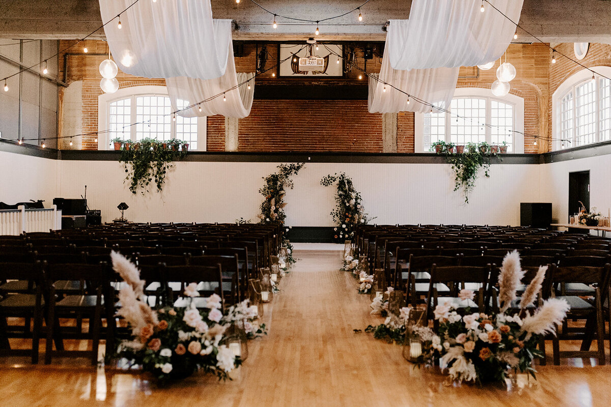 The-Evergreen-PDX-Urban-Wedding-Venue-in-Portland-093