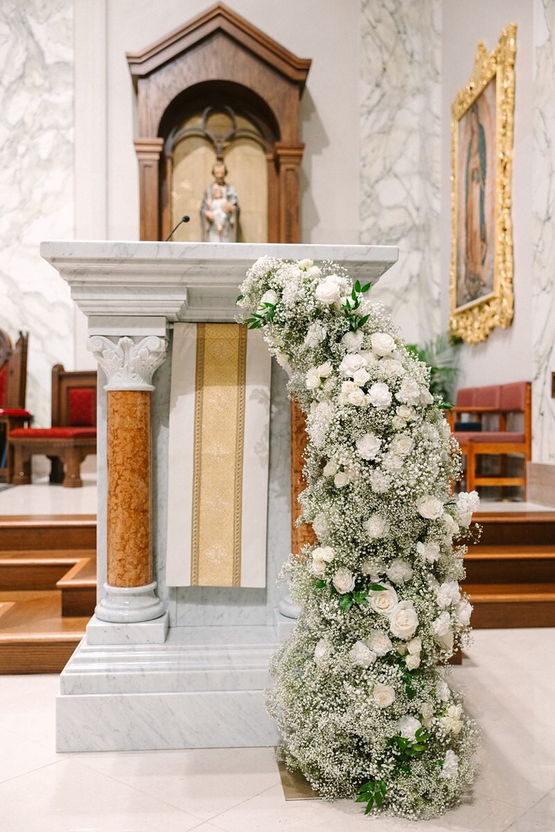 st-benedicts-church-wedding-ceremony-evansville04
