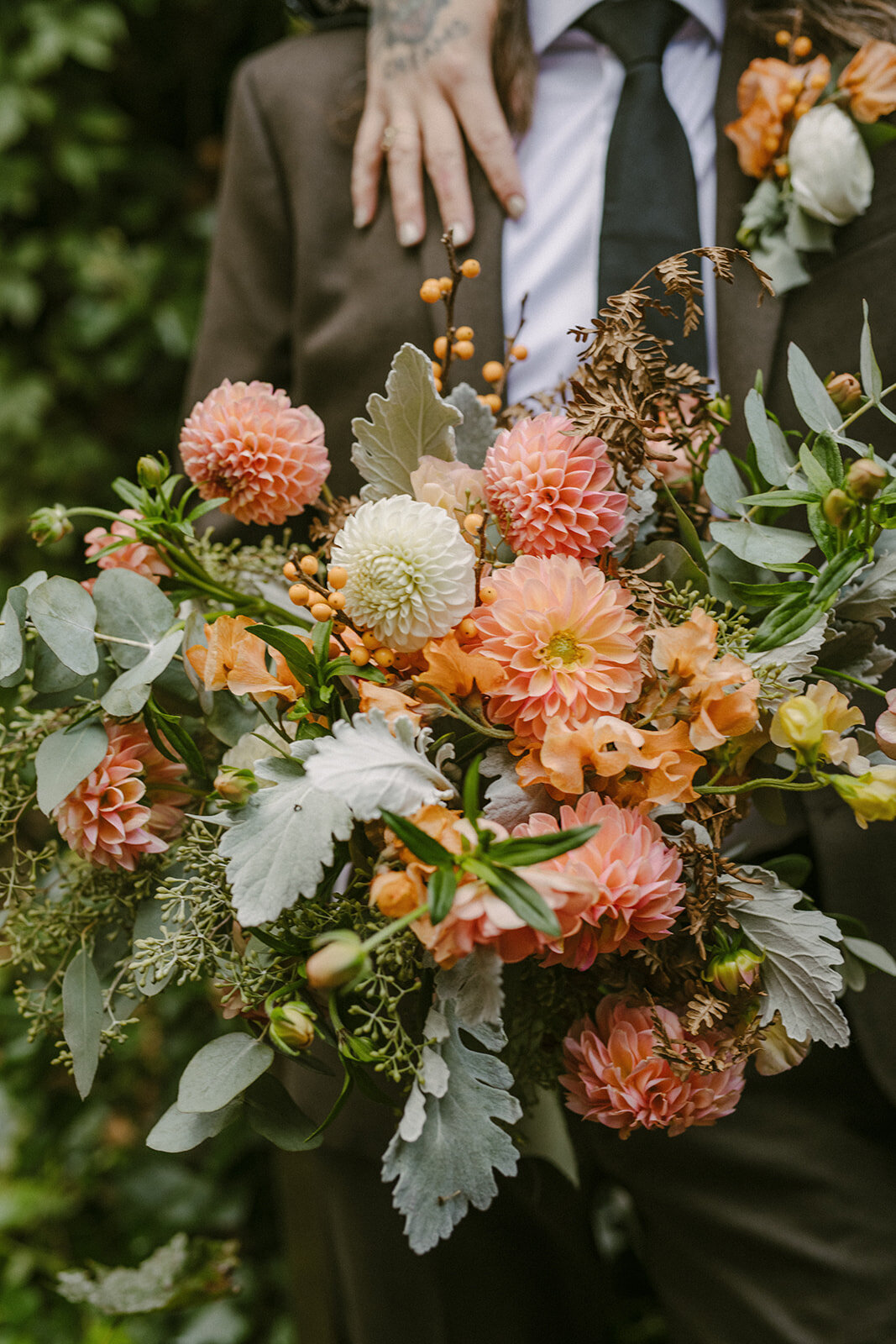 toronto-city-elopement-darling-mansion-wedding-photogrphy-intimate-modern-stylish-2472