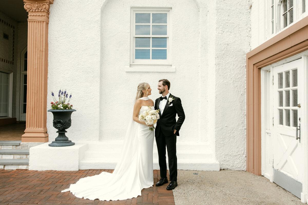 Abigail Anne Photography Storytelling Wedding Photographer in Colorado and Chicago — Wedding Photo 118