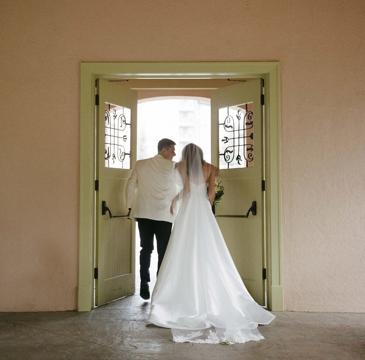 Broadmoor Bride