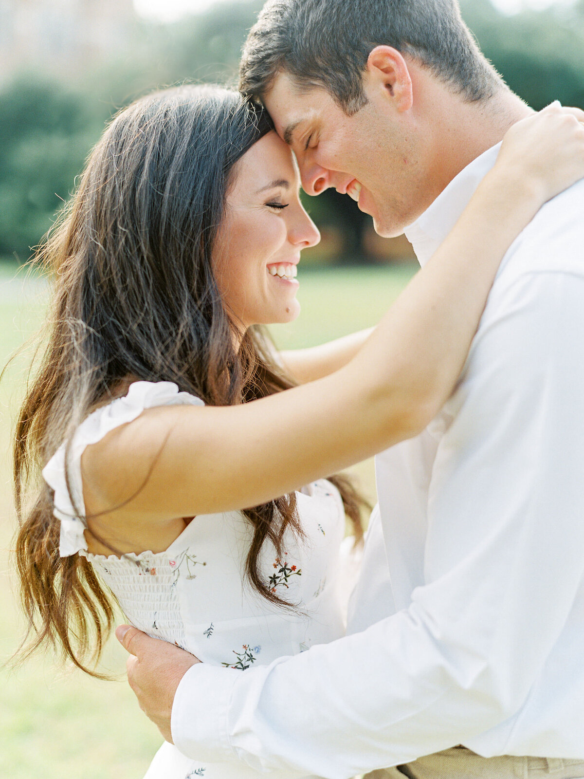 rice-university-engagement-photos-top-houston-wedding-photographer-mackenzie-reiter-photography-houston-engagement-session-7