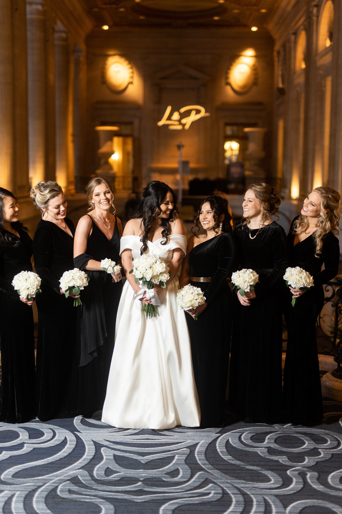 25-Hilton-Chicago-Wedding-Photos-Lauren-Ashlely-Studios