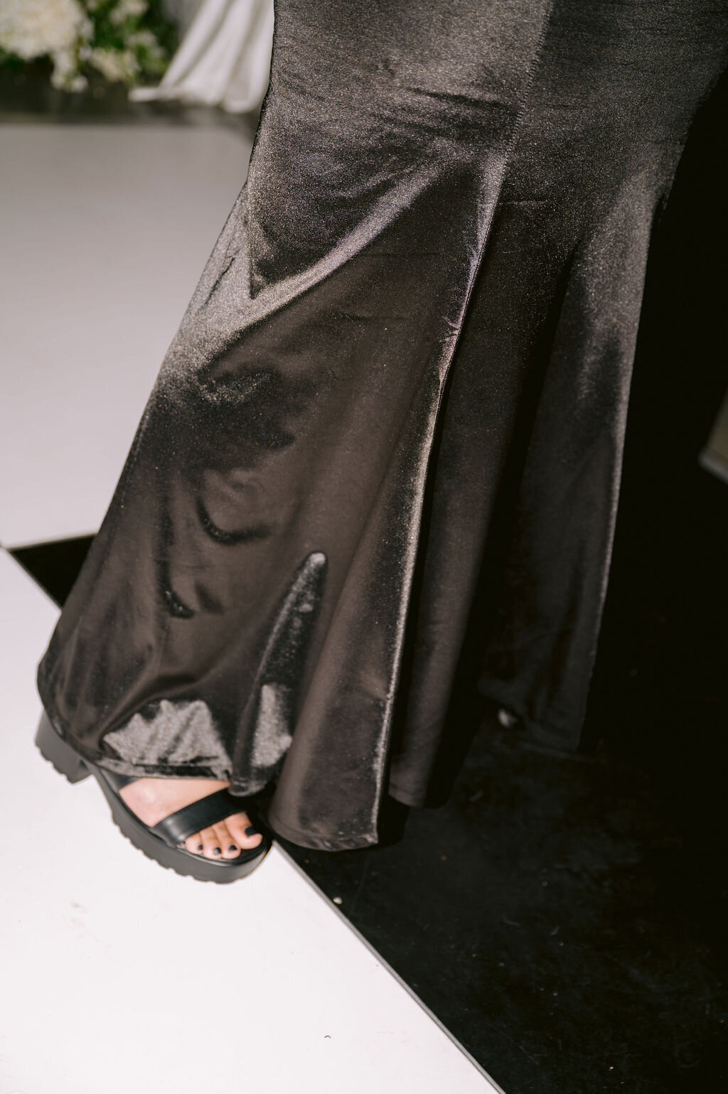 Youngs-Wedding-Sneak-Peeks-0194