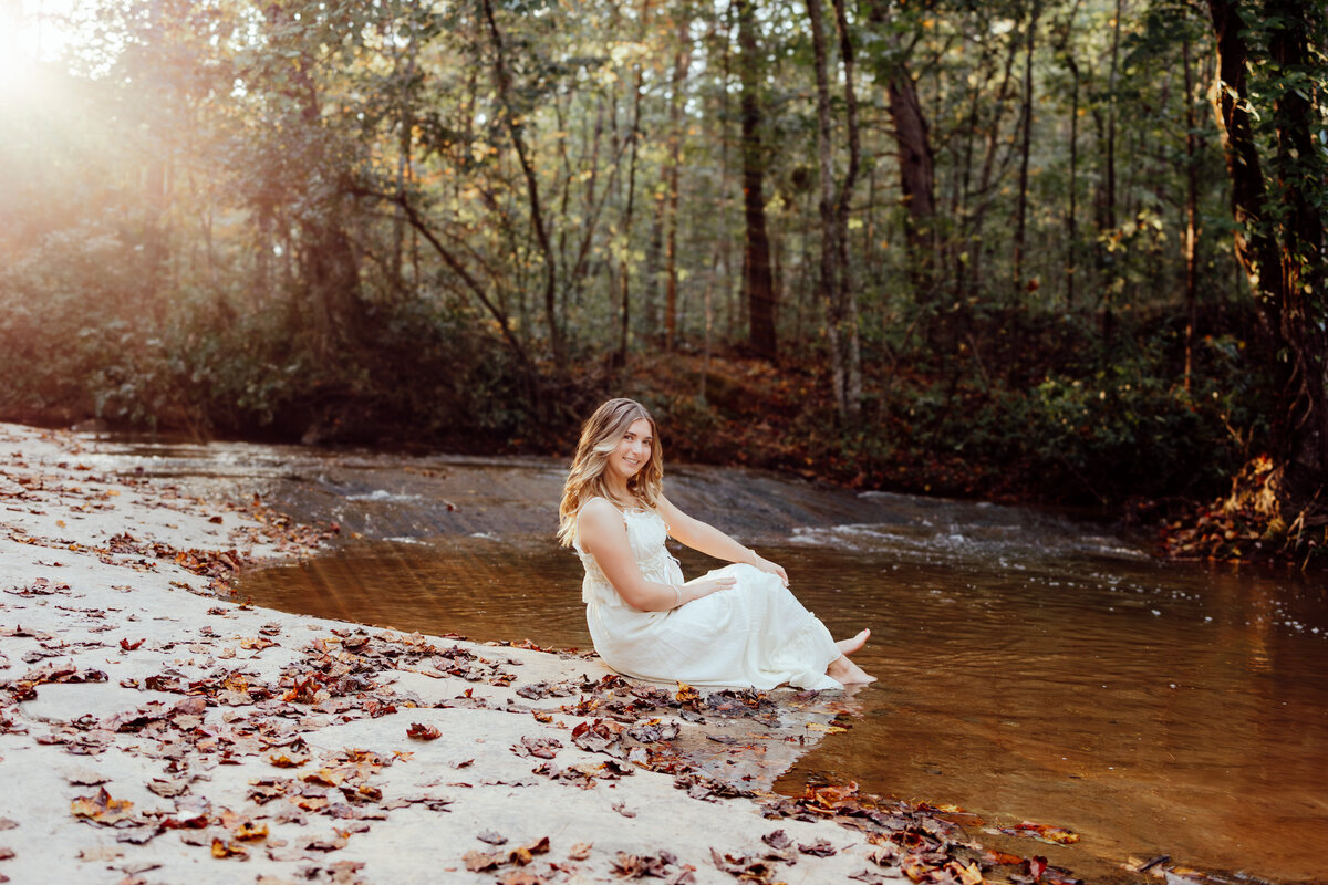 ashleyasmithphoto-senior-photographer-701A7951-Enhanced-NR