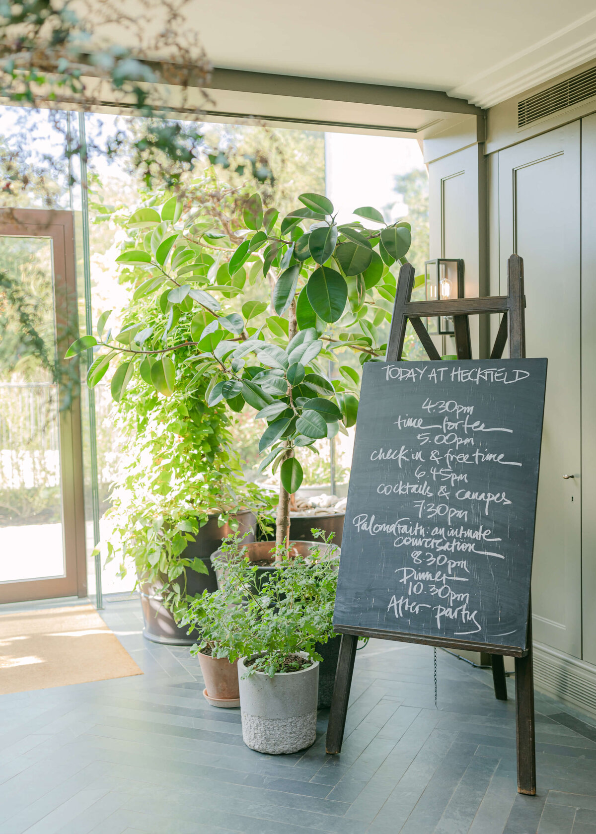 chloe-winstanley-events-heckfield-place-interiors-chalk-board