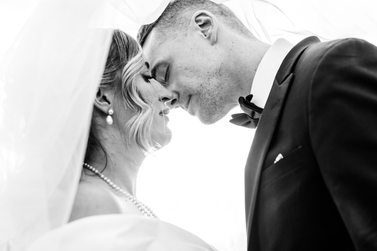 Taylor and Mark Wedding - Dylan and Sandra Photography - 0835