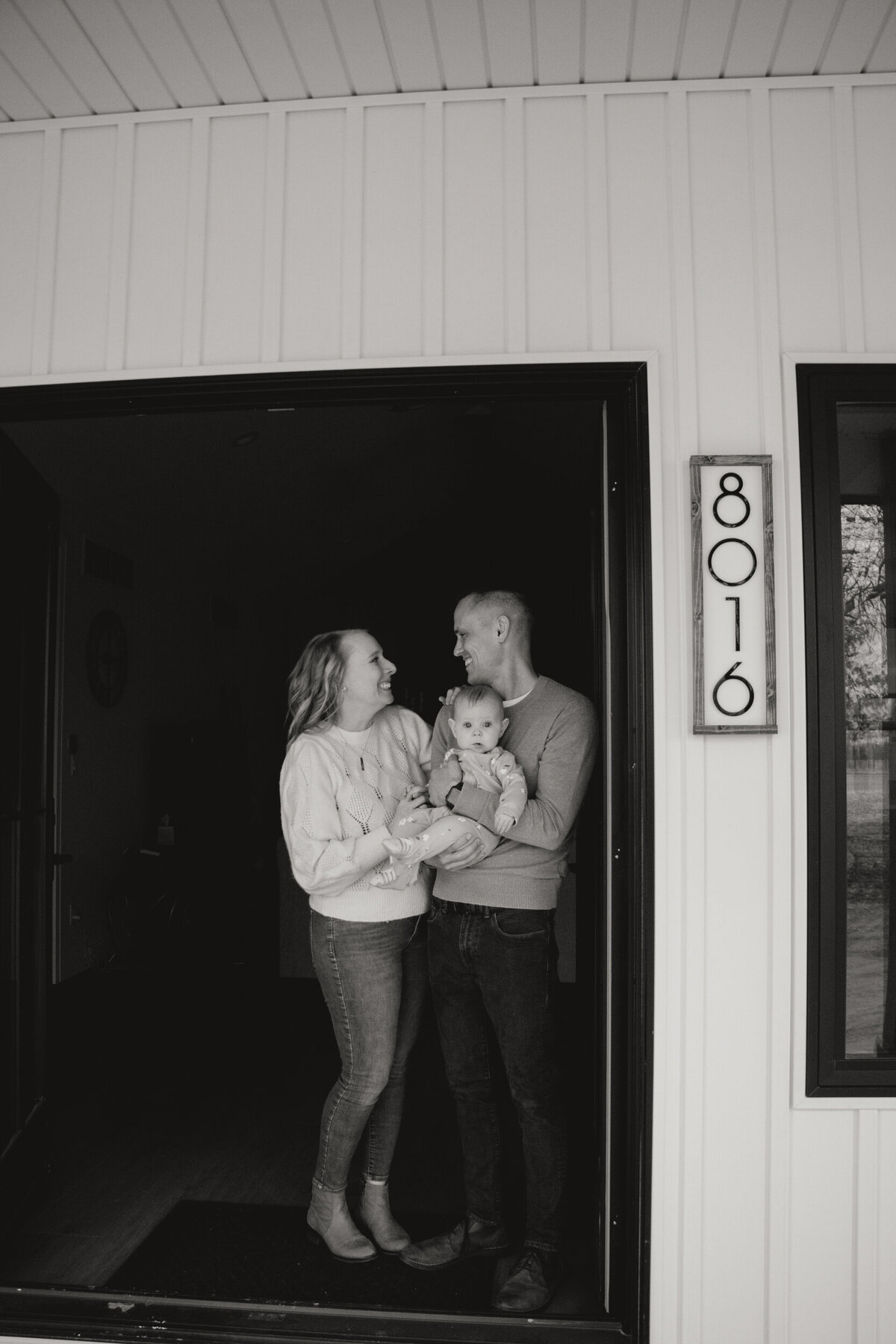 schultz-family-3-month-14