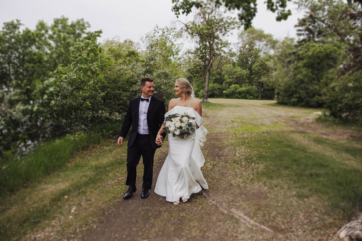 Regina Wedding Planner 106A2544