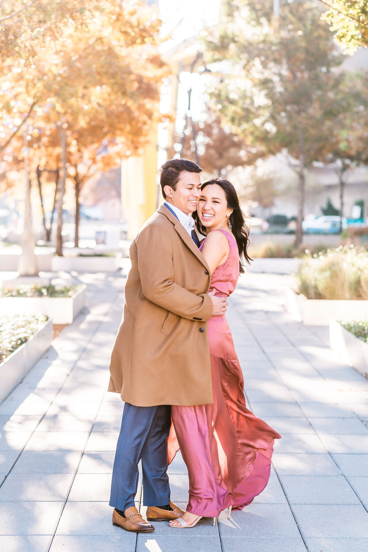 Josephine&MarkDallasArtDistrictTexasEngagement12