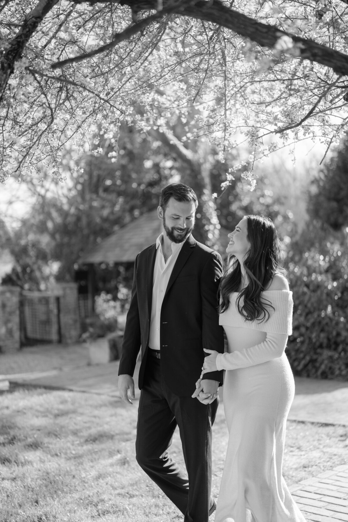 Lizzie Baker Photo _ Kristin & Miller Engagement Session _ Serenbe Engagement Session _ Atlanta Wedding Photographer _ Inn at Serenbe Engagement Session _ East Coast Wedding Photographer-110